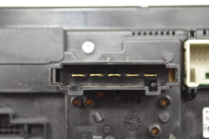 Skoda Octavia II (2004–2013) Heater control panel 3t0820047AB - 4