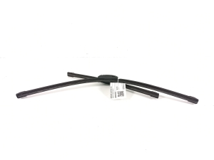 NISSAN Leaf II (2017–2026) Windshield wiper blades 28890-3NL0B - 2