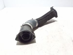 Skoda Octavia IV (2019–2026) Intercooler hose 05L131111K - 4