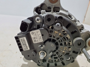 Skoda Octavia IV (2019–2026) Alternator 05L903026N - 2