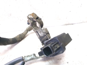 TOYOTA Avensis T27 (2008–2019) Miinusjuhtme klemm 2885021020 - 3