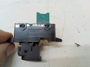 Hyundai i10 (2013–2026) Rear window opening switch 299122842 - 2
