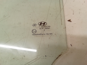 Hyundai i10 (2013–2026) Aizmugurējo sānu durvju stikls 43R00097 - 2