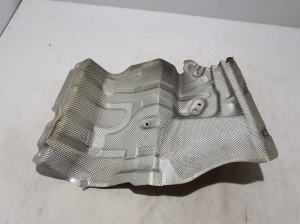 Mercedes Benz C-Class 206 (2021–2026) Summuti kuumakaitse A2066801206 - 3