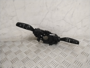 Switch and its parts - 93404Q4960