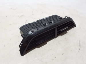 Skoda Octavia IV (2019–2026) Interior ventilation grilles 5E3820951F - 4