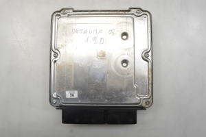 Skoda Octavia II (2004–2013) Engine control unit 03G906016DJ - 2