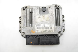 Calculateur moteur - 391112A952