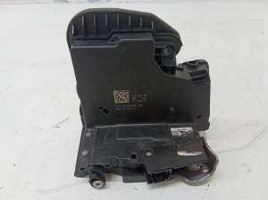 Opel Astra K (2015–2021) Front door lock C3039078 - 3