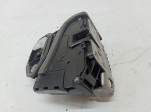 Opel Astra K (2015–2021) Front door lock C3039078 - 4