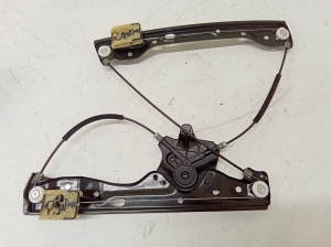 Opel Astra K (2015–2021) Front door window regulator 39142316 - 2