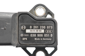 Volkswagen Golf V (2003–2009) Sensor Ladeluftkühler 038906051 - 3