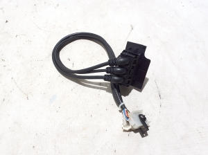 Mercedes Benz C-Class 206 (2021–2026) USB-pesa A2066800406 - 2