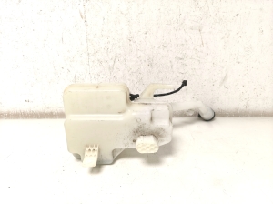 Opel Crossland X X 75 (2017–2026) Front washer fluid reservoir 39138620 - 3