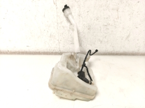 Opel Crossland X X 75 (2017–2026) Front washer fluid reservoir 39138620 - 5