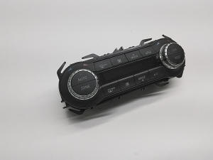 Mercedes Benz B-Class 246 (2011–2017) Heater control panel A2429009301 - 4