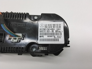 Mercedes Benz B-Class 246 (2011–2017) Heater control panel A2429009301 - 5
