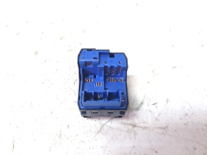TOYOTA Avensis T27 (2008–2019) Mirror control switch 183646 - 3