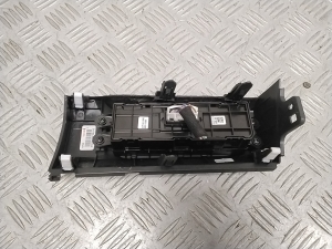 Kia Niro (2016–2022) Headlight switch 93700G5FD0WK - 3
