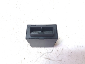 TOYOTA Avensis T27 (2008–2019) Wiper control module 859400F030 - 2