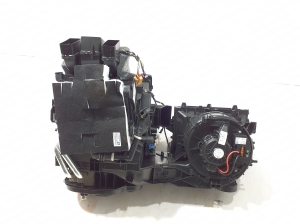 Skoda Octavia IV (2019–2026) Heater and its parts 5WB816005N - 7