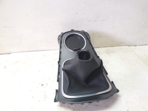 TOYOTA Avensis T27 (2008–2019) Käigukangi viimistlus 5562505050 - 3