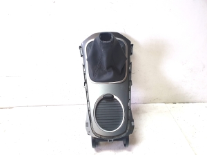 Gear lever trim - 5562505050