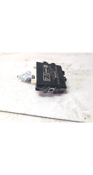TOYOTA Avensis T27 (2008–2019) Control unit 8996020200 - 3