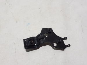 Headlight bracket - 3J0804593
