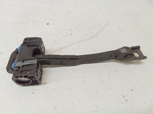 AUDI A5 (2007–2016) Front door check 8T8837249E - 2