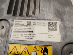 Mercedes Benz EQC N293 (2019–2026) Invertors a0009009721 - 4