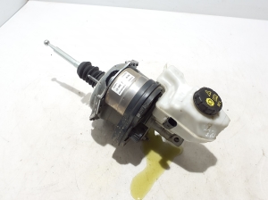 Skoda Octavia IV (2019–2026) Brake booster - 2