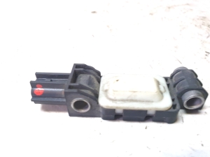 AUDI A3 8P (2003–2012) Airbag sensor 8J0959651 - 3