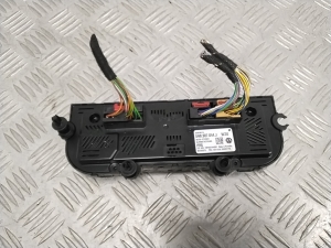 Volkswagen Tiguan (2017–2026) Heater control panel 5NB907044J - 3