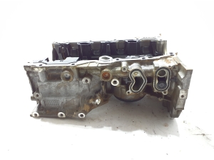 Mercedes Benz A-Class 177 (2018–2026) Spacer between block and oil pan A2820143900 - 4