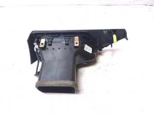 TOYOTA Avensis T27 (2008–2019) Dashboard air vent grilles 5566005120 - 2