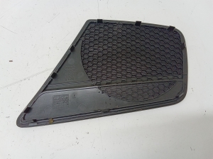 AUDI A5 (2007–2016) Speaker grille 8K0035420 - 2