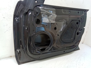 AUDI A5 (2007–2016) Front door 8T0831312C - 2