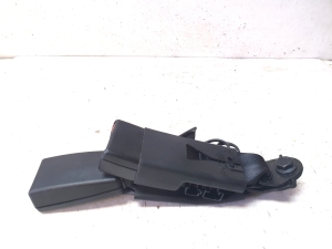 TOYOTA Avensis T27 (2008–2019) Sicherheitsgurtschloss hinten 6100412 - 5