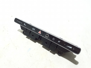 Mercedes Benz C-Class 206 (2021–2026) Hazard light switch A2069004916 - 4
