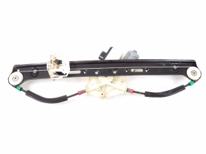 BMW X3 E83 (2003–2010) Aizmugurējo durvju logu pacēlājs 3448252 - 2