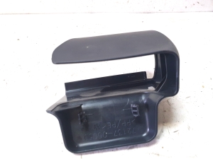 TOYOTA Avensis T27 (2008–2019) Sonstiges Teil des Vordersitzes 7213705050 - 2