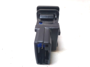 TOYOTA Avensis T27 (2008–2019) Other switch 15C629 - 2