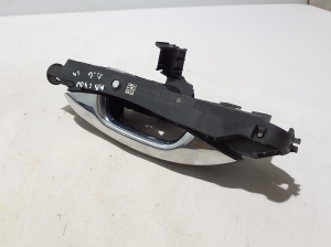 Mercedes Benz C-Class 206 (2021–2026) Rear side door exterior handle and its parts - 2