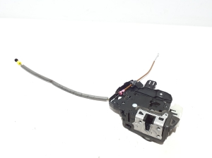 Mercedes Benz C-Class 206 (2021–2026) Tagumise külgukse lukk A0997308801 - 2