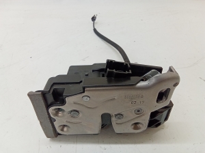 Opel Astra K (2015–2021) Rear side door lock 915C303907618S - 3