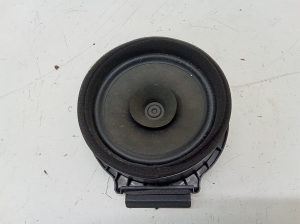 Rear side door speaker - 39035166