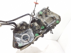 Mercedes Benz C-Class 206 (2021–2026) Kütusepaak A2064705002 - 3