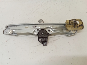 Opel Astra K (2015–2021) Rear side door window regulator C40408100 - 3