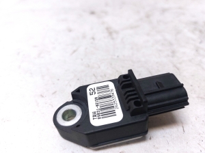 Airbagsensor - 8983102150